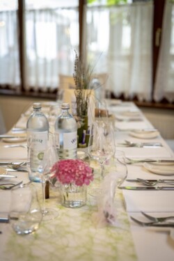 Hochzeit 2022
Korni's GesbR - www.kornis.at | Roman Johannes Kornfeld Vicki & Clemens