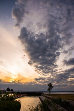 Abend am Neusiedlersee, Podersdorf 2019
Korni's GesbR - www.kornis.at | Roman Johannes Kornfeld Abend am Neusiedlersee | Podersdorf