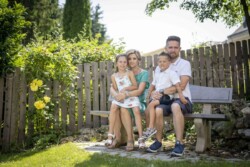 Familienshooting 2021
Korni's GesbR - www.kornis.at | Roman Johannes Kornfeld Familienshooting